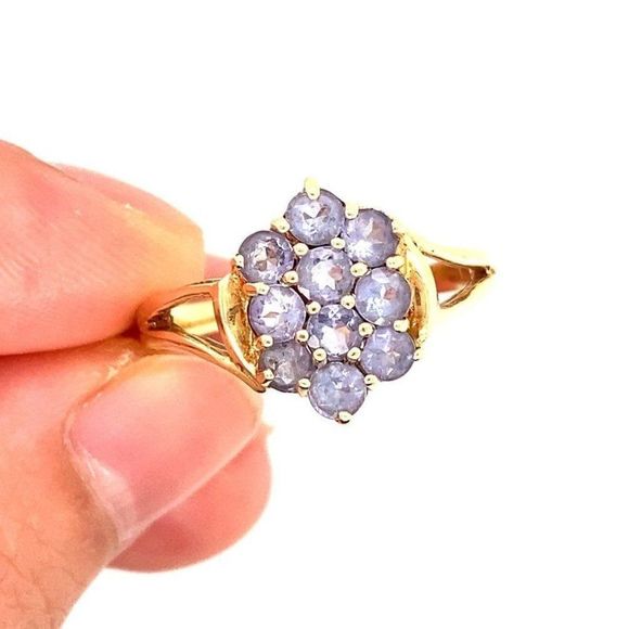 10k Cluster Tanzanite Ring - Picture 2 of 8